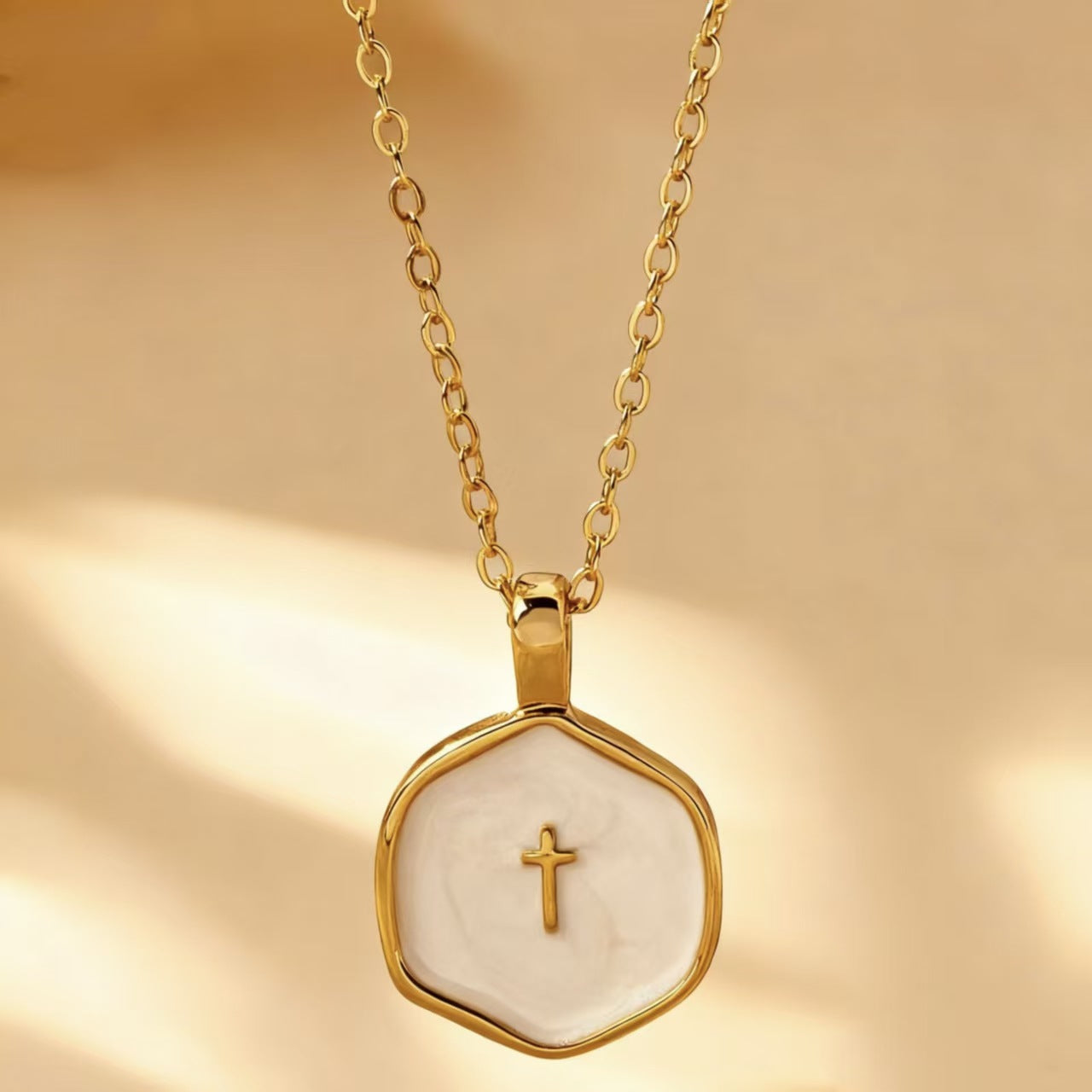 Women's Round Pendant Cross Necklace Gold Alloy Collarbone Chain