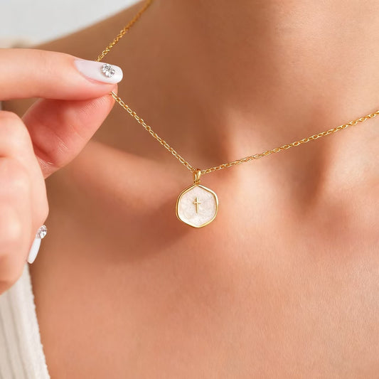 Women's Round Pendant Cross Necklace Gold Alloy Collarbone Chain